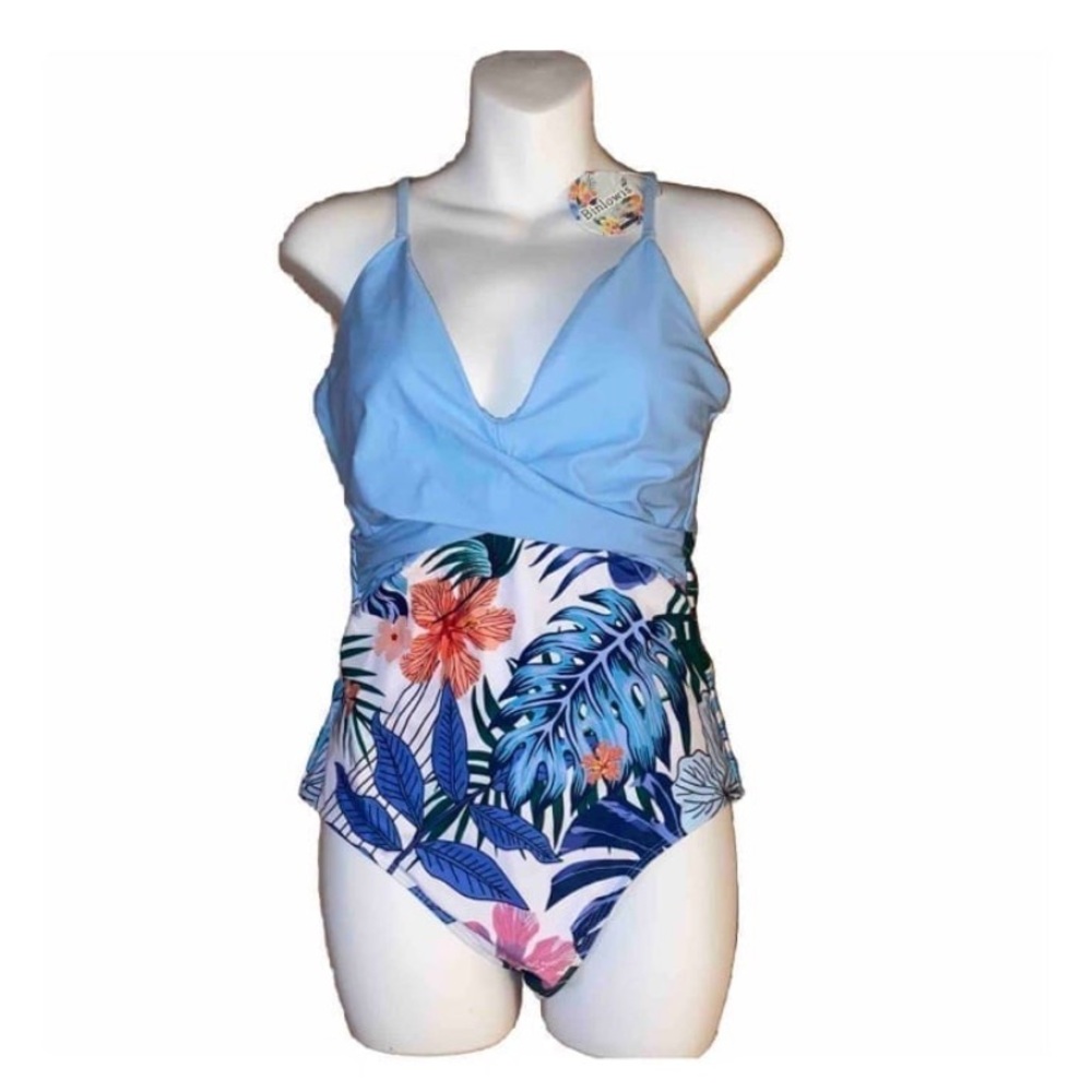 Women’s Medium Binlowis One Piece Blue Floral Swimsuit. NWT.